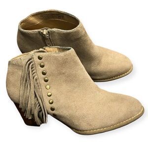 Vionic Tan Upright Faros Suede Heeled Boots Size 5